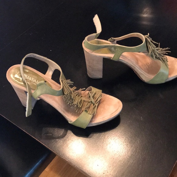 Sandals - Picture 2 of 4